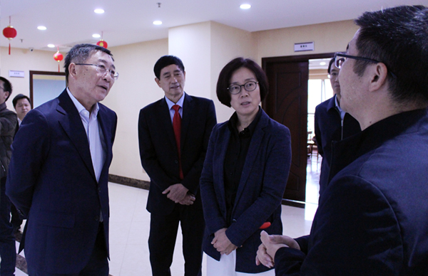 江西省委常委、贛州市委書記吳忠瓊蒞臨我司調研指導工作